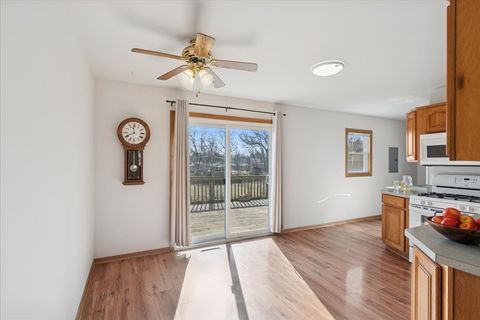 Tiny photo for 36615 N Streamwood Drive, Gurnee, IL 60031 (MLS # 12595231)