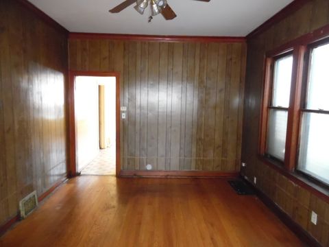 Tiny photo for 5605 S Justine Street, Chicago, IL 60636 (MLS # 12538154)