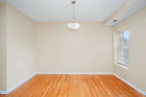 Tiny photo for 1243 W ROSEMONT Avenue #3W, Chicago, IL 60660 (MLS # 12475714)