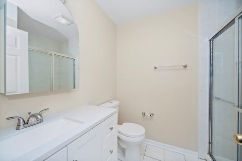 Tiny photo for 1243 W ROSEMONT Avenue #3W, Chicago, IL 60660 (MLS # 12475714)