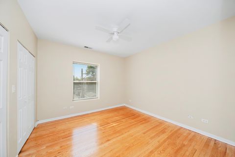 Tiny photo for 1243 W ROSEMONT Avenue #3W, Chicago, IL 60660 (MLS # 12475714)
