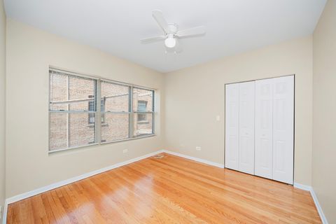 Tiny photo for 1243 W ROSEMONT Avenue #3W, Chicago, IL 60660 (MLS # 12475714)