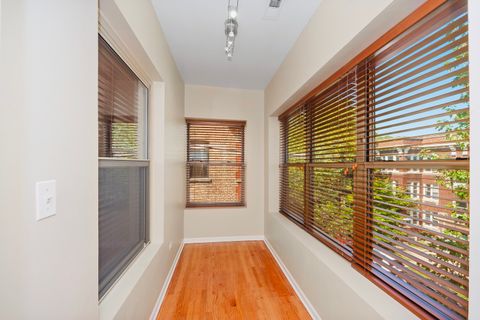 Tiny photo for 1243 W ROSEMONT Avenue #3W, Chicago, IL 60660 (MLS # 12475714)