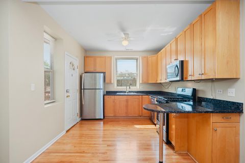 Tiny photo for 1243 W ROSEMONT Avenue #3W, Chicago, IL 60660 (MLS # 12475714)