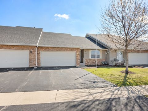 Photo of 1064 Rose Drive, Sycamore, IL 60178 (MLS # 12624008)