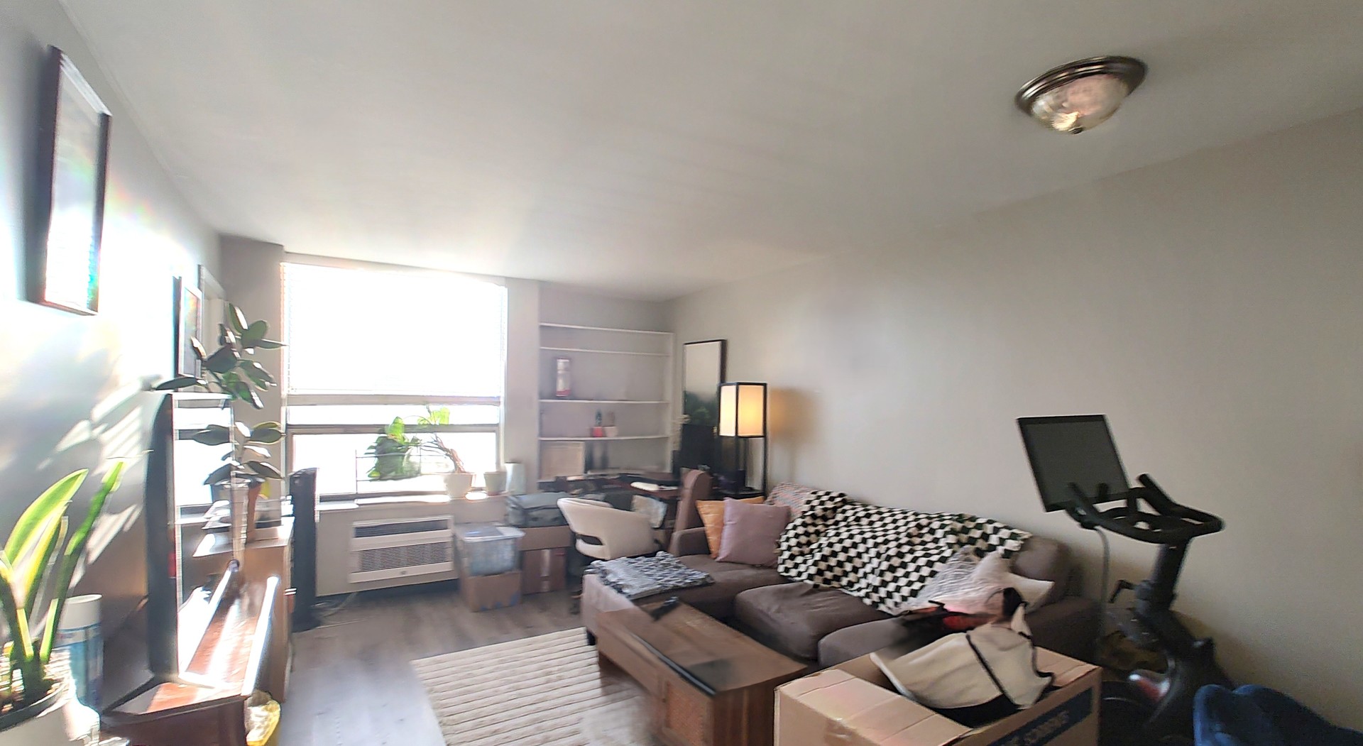 1355 N Sandburg Terrace 1207D