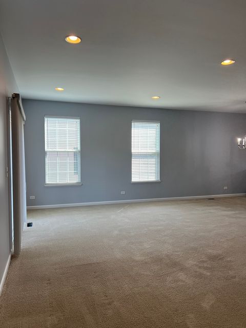 Tiny photo for 462 Town Center Boulevard, Gilberts, IL 60136 (MLS # 12496733)