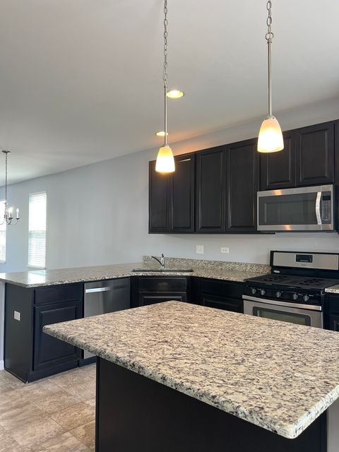 Tiny photo for 462 Town Center Boulevard, Gilberts, IL 60136 (MLS # 12496733)