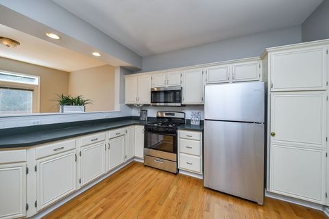 Tiny photo for 558 Harlowe Lane, Naperville, IL 60565 (MLS # 12434138)