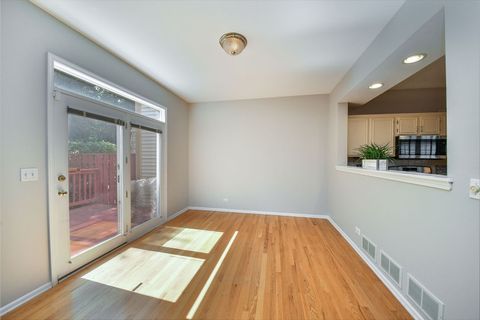 Tiny photo for 558 Harlowe Lane, Naperville, IL 60565 (MLS # 12434138)