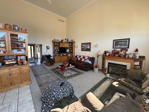 Tiny photo for 28953 Knob Hill Court, Rock Falls, IL 61071 (MLS # 12484282)