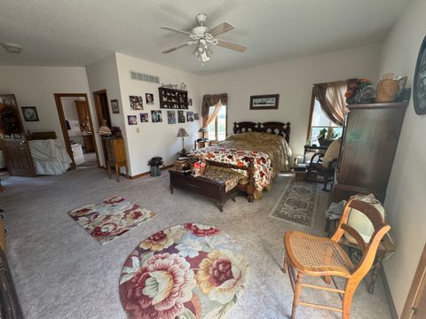 Tiny photo for 28953 Knob Hill Court, Rock Falls, IL 61071 (MLS # 12484282)