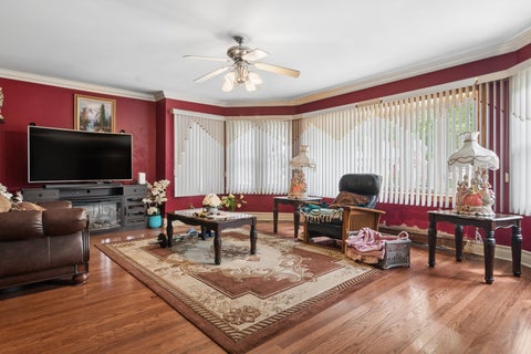 Tiny photo for 3732 Kenilworth Avenue, Berwyn, IL 60402 (MLS # 12730569)