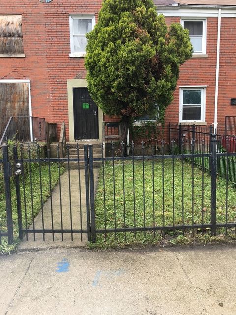 Photo of 650 E 105th Place, Chicago, IL 60628 (MLS # 12632714)