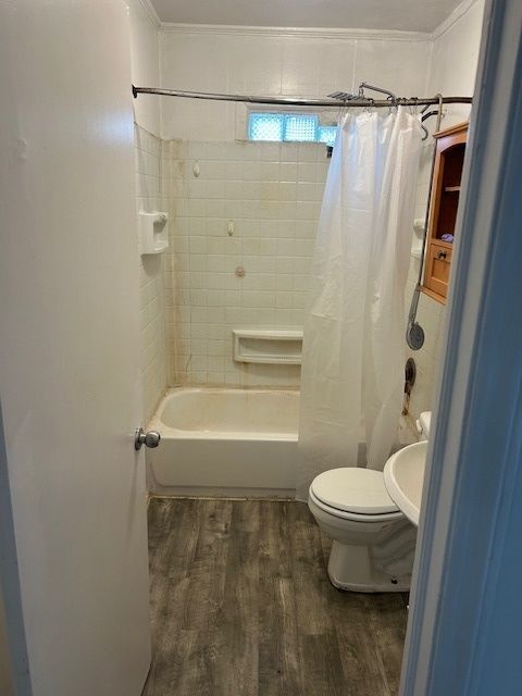 Tiny photo for 1305 S Wisconsin Avenue, Lombard, IL 60148 (MLS # 12511249)