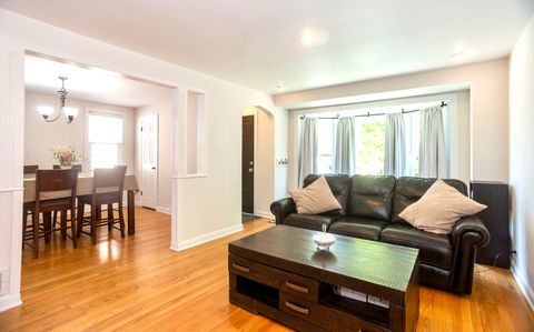 Tiny photo for 3754 N Nottingham Avenue, Chicago, IL 60634 (MLS # 12634322)