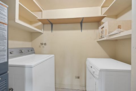 Tiny photo for 120 Carriage Way Drive #B101, Burr Ridge, IL 60527 (MLS # 12618755)