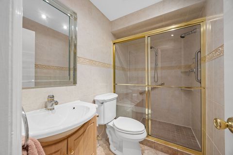 Tiny photo for 120 Carriage Way Drive #B101, Burr Ridge, IL 60527 (MLS # 12618755)