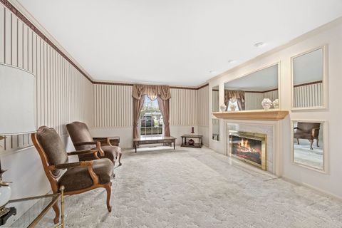 Tiny photo for 120 Carriage Way Drive #B101, Burr Ridge, IL 60527 (MLS # 12618755)