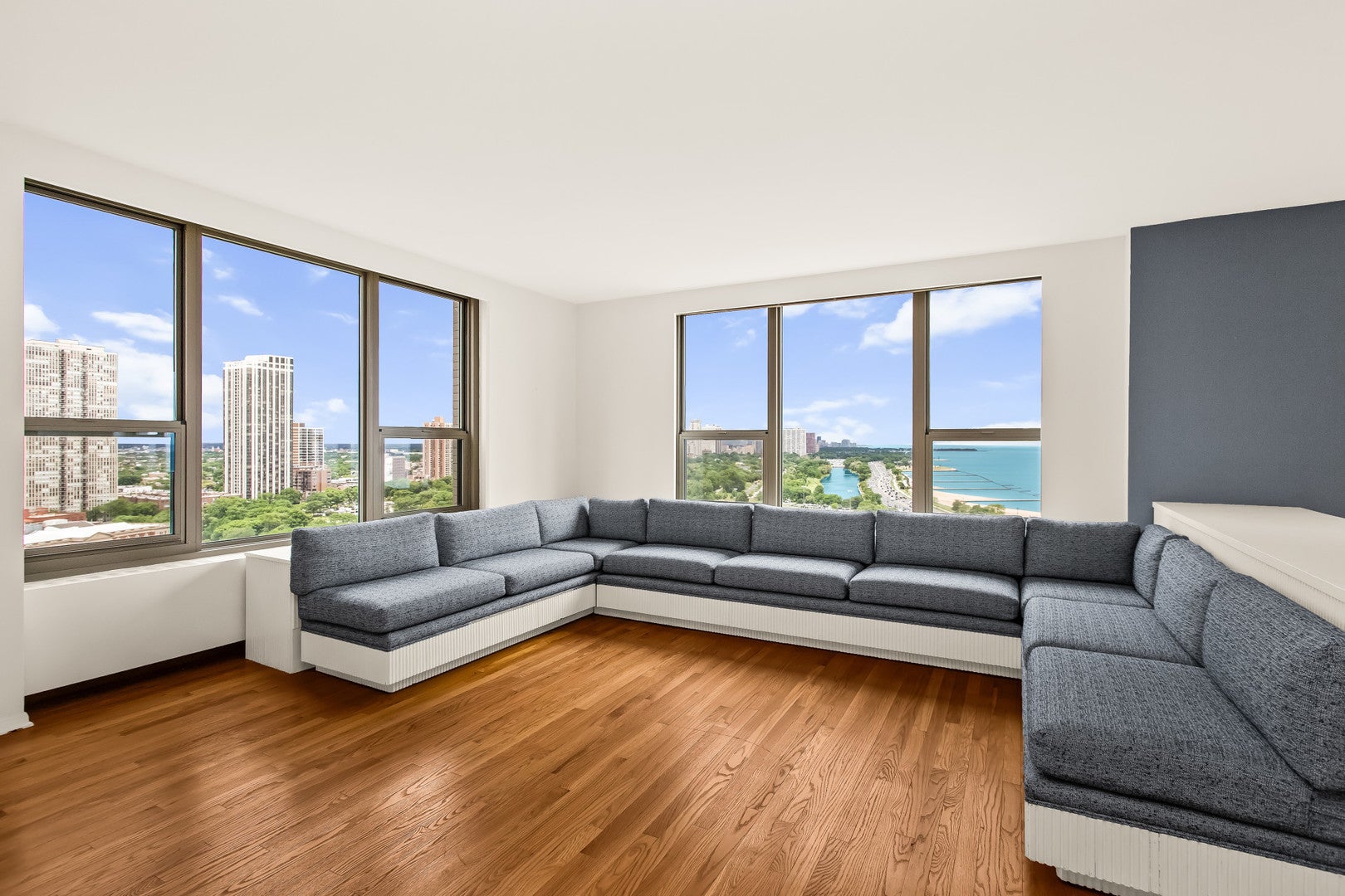 1550 N LAKE SHORE Drive 20G
