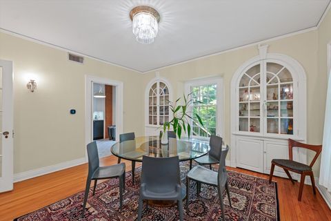 Tiny photo for 1109 S Douglas Avenue, Urbana, IL 61801 (MLS # 12399974)