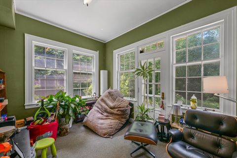 Tiny photo for 1109 S Douglas Avenue, Urbana, IL 61801 (MLS # 12399974)