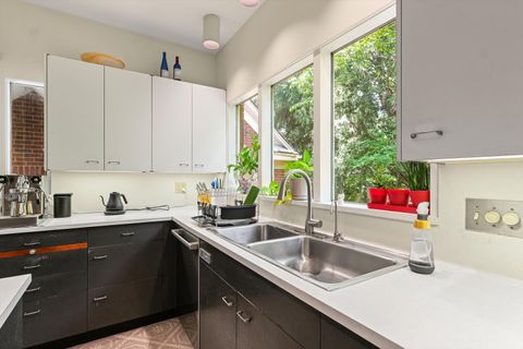 Tiny photo for 1109 S Douglas Avenue, Urbana, IL 61801 (MLS # 12399974)