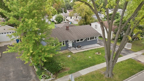 Tiny photo for 383 Tee Lane, Carpentersville, IL 60110 (MLS # 12764946)