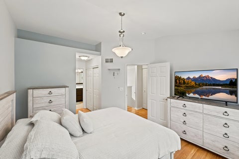 Tiny photo for 28055 W Niagara Street #28055, Lakemoor, IL 60051 (MLS # 12752186)