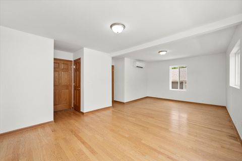 Tiny photo for 21122 S Hillside Road, Frankfort, IL 60423 (MLS # 12427217)