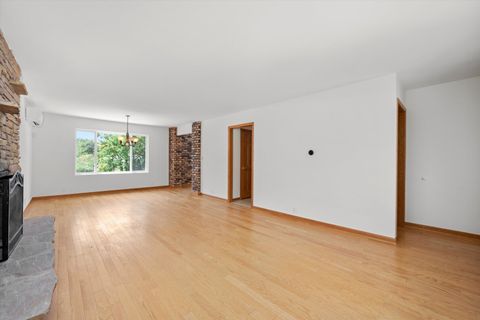 Tiny photo for 21122 S Hillside Road, Frankfort, IL 60423 (MLS # 12427217)