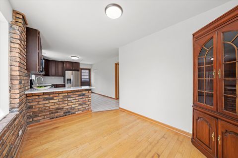 Tiny photo for 21122 S Hillside Road, Frankfort, IL 60423 (MLS # 12427217)
