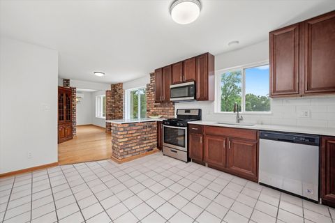 Tiny photo for 21122 S Hillside Road, Frankfort, IL 60423 (MLS # 12427217)