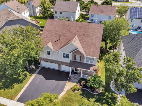 Photo of 1002 Angelica Circle, Joliet, IL 60431 (MLS # 12445919)