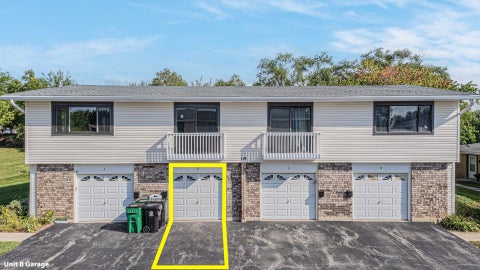 Tiny photo for 119 Brewster Court #B, Bloomingdale, IL 60108 (MLS # 12741375)