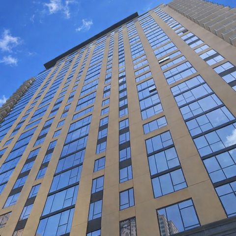 833 N Clark Street 2002 Chicago IL 60610