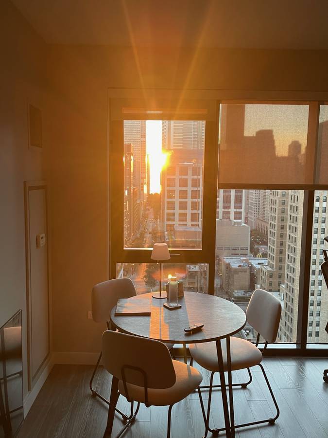 833 N Clark Street 2002