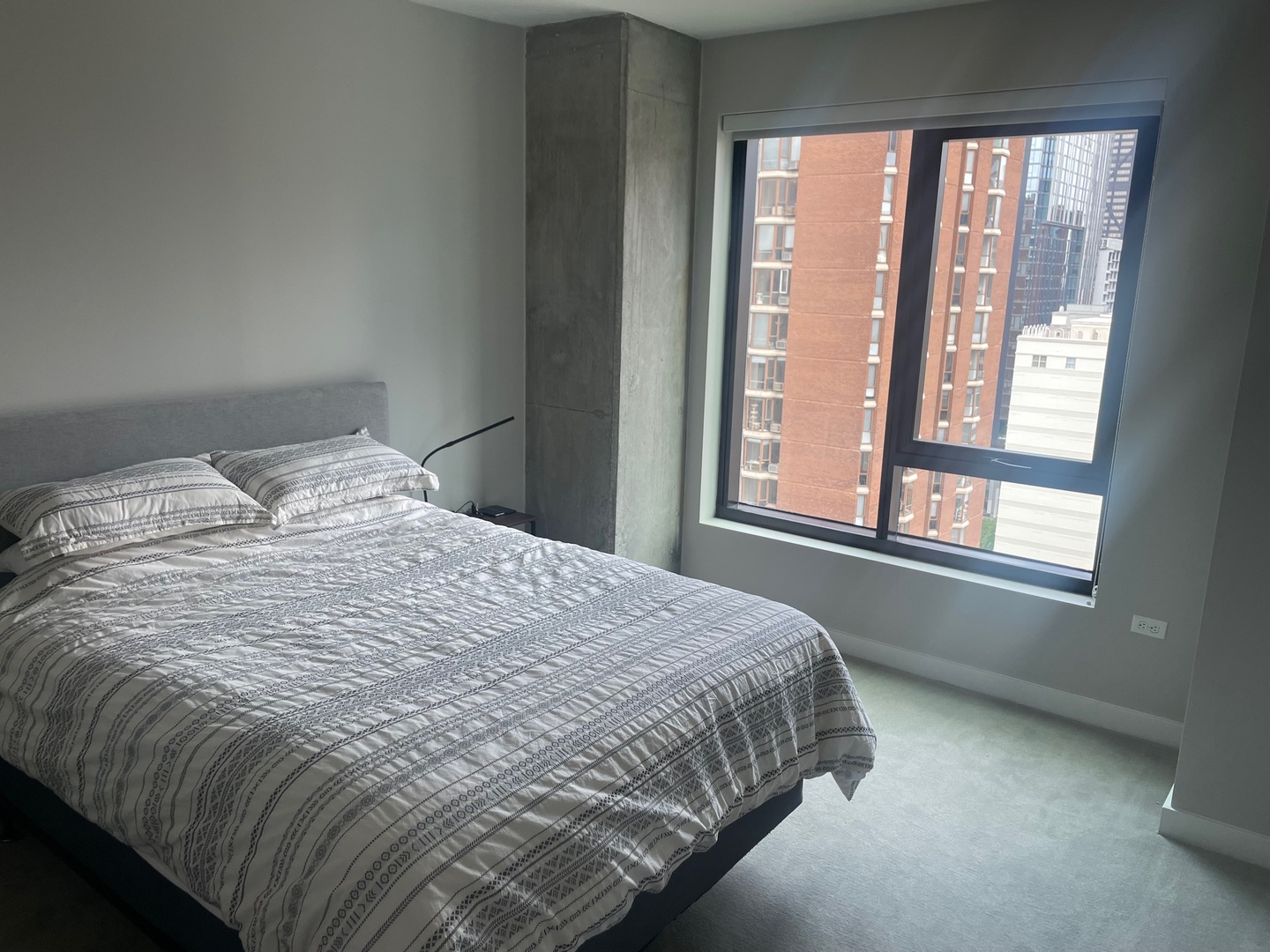 833 N Clark Street 2002