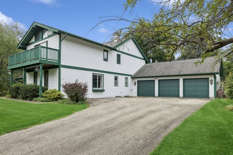Tiny photo for 7239 Great Hill Road, Crystal Lake, IL 60012 (MLS # 12764099)