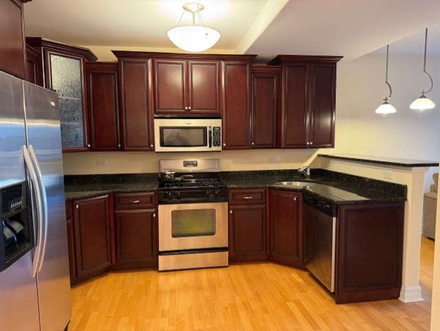 36 S Cass Avenue 2C