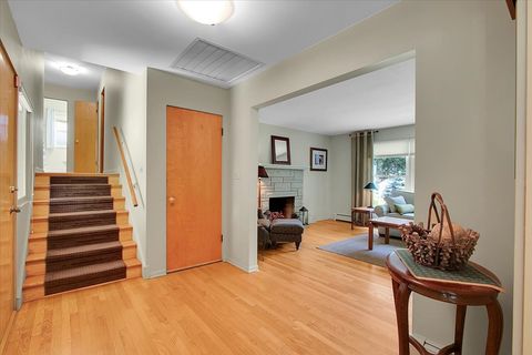 Tiny photo for 443 S Lombard Road, Itasca, IL 60143 (MLS # 12479902)