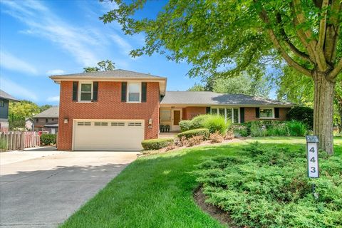 Tiny photo for 443 S Lombard Road, Itasca, IL 60143 (MLS # 12479902)