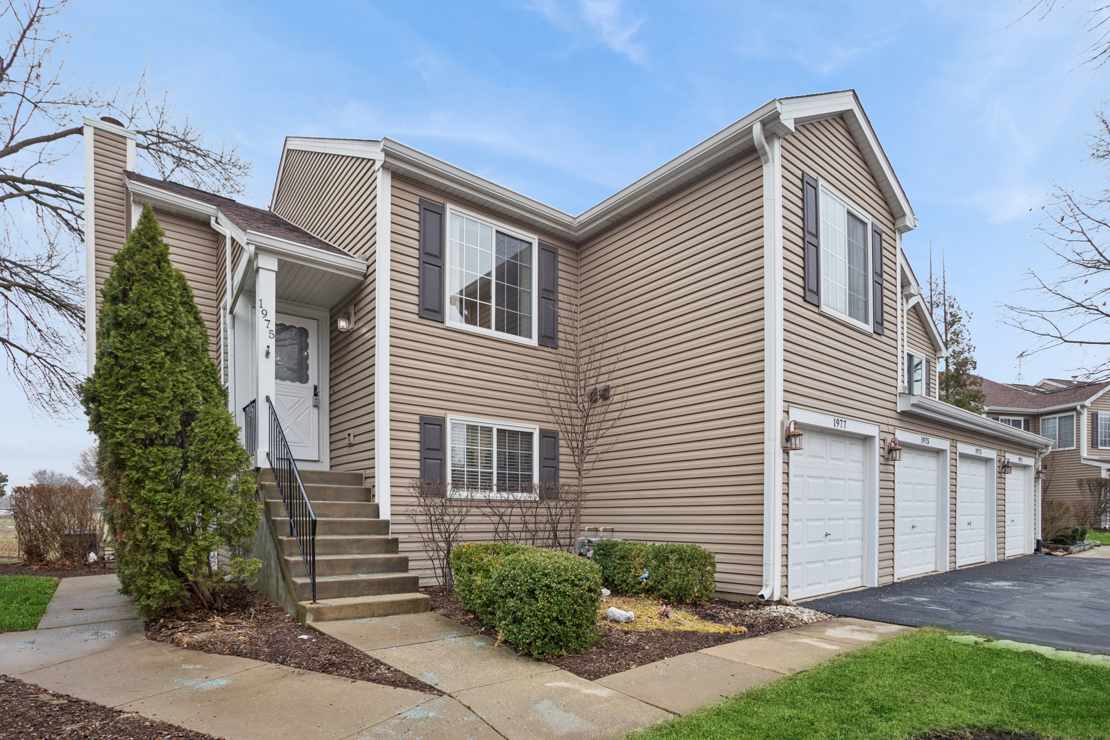 1975 Windsong Drive