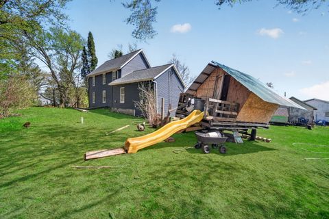 Tiny photo for 13730 Center Road, Durand, IL 61024 (MLS # 12625349)