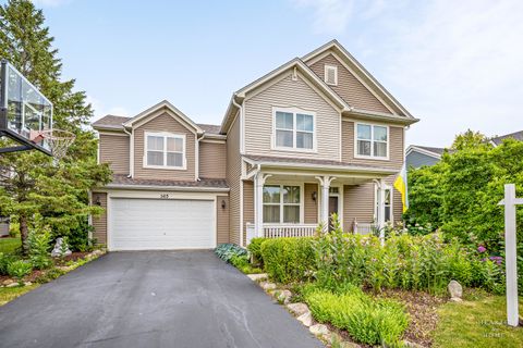Photo of 365 Oakmont Drive, Cary, IL 60013 (MLS # 12408810)