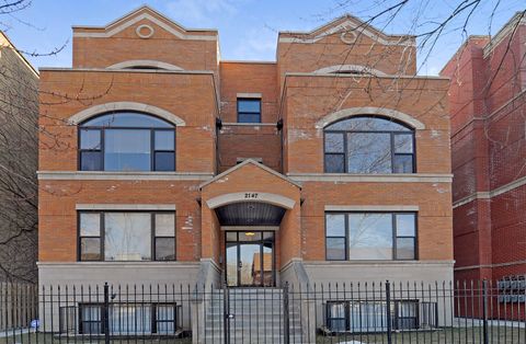 2147 W EVERGREEN Avenue 201 Chicago IL 60622