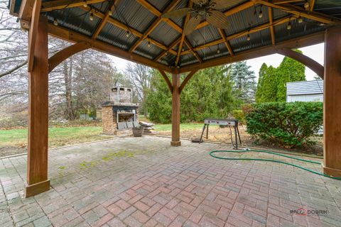 A home in Mundelein