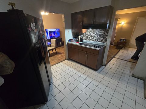 Tiny photo for 213 Berry Street, Park Forest, IL 60466 (MLS # 12513883)