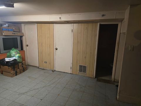 Tiny photo for 213 Berry Street, Park Forest, IL 60466 (MLS # 12513883)