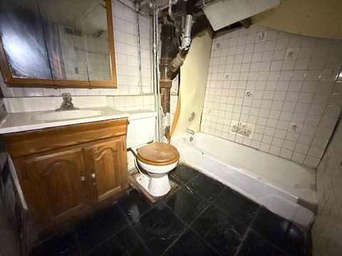 Tiny photo for 437 24th Avenue, Bellwood, IL 60104 (MLS # 12531101)